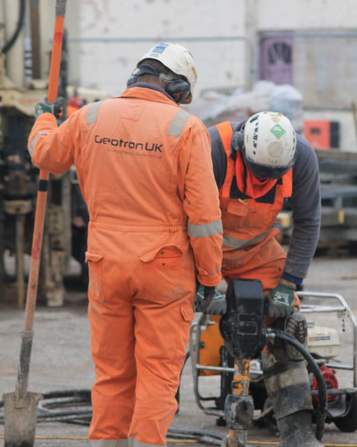 Geotron rotary drilling rig on a borehole